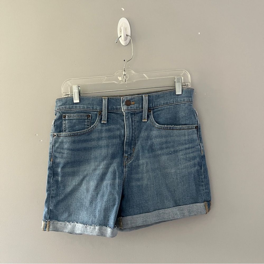 J Crew Factory Classic Denim Short Medium Wash High Rise Cuffed BI154 Size 26